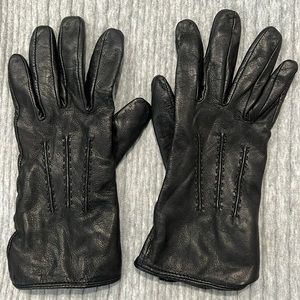 Women’s Black Leather Gloves